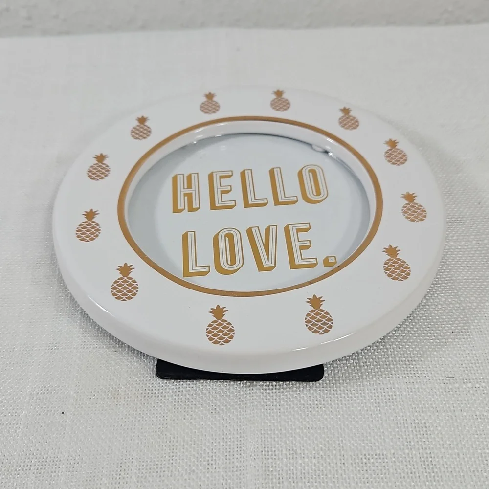 Unbranded Gold Pineapple on white mini round picture frame
